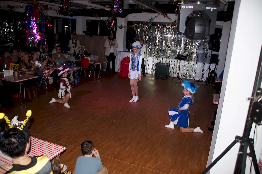 1. Prunksitzung 09.02.2024 – Karnevalclub Reseda 1967 eV 36 von 85