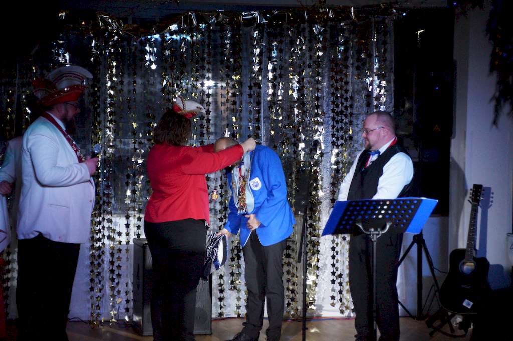 1. Prunksitzung 09.02.2024 – Karnevalclub Reseda 1967 eV 60 von 85